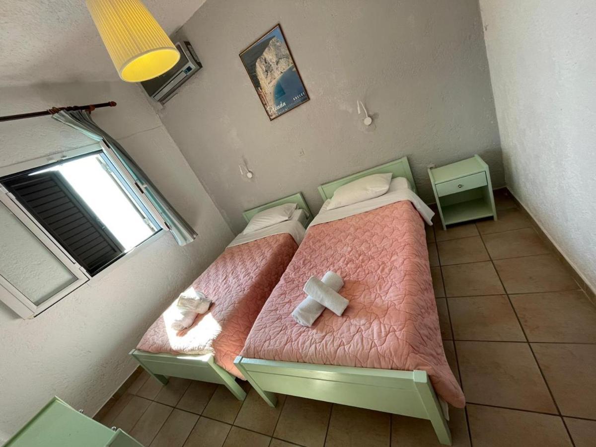 Yannis Apartments Барбати Екстериор снимка